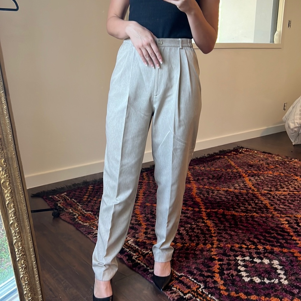 Lightweight doe/creamy nude pants